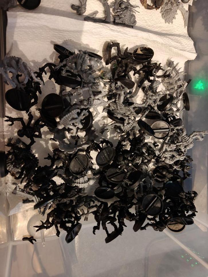 Warhammer 40k Tyranids Genestealers - 52 stuks, Hobby en Vrije tijd, Wargaming, Gebruikt, Warhammer 40000, Figuurtje(s), Ophalen of Verzenden