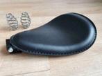 Zadel voor Bobber, Chopper, Custom solo mono zitje, Motoren, Onderdelen | Suzuki, Ophalen of Verzenden, Nieuw