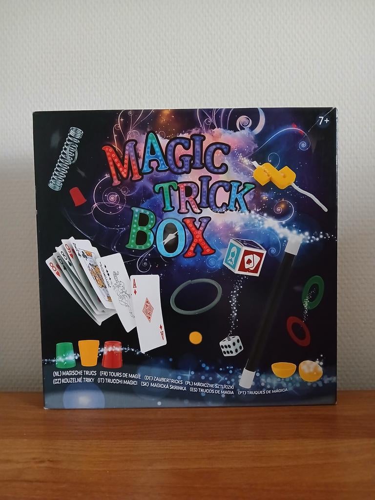 Magic Trick Box - Complete Goocheldoos voor Kinderen, Ophalen of Verzenden, Zo goed als nieuw, Jongen of Meisje