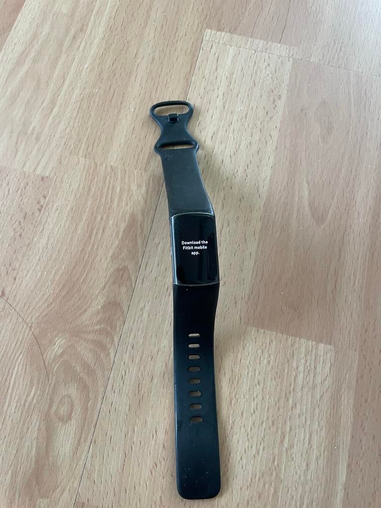 Fitbit Charge 6 - Uitstekende staat met oplaadsnoer, Ophalen, Zo goed als nieuw, Zwart