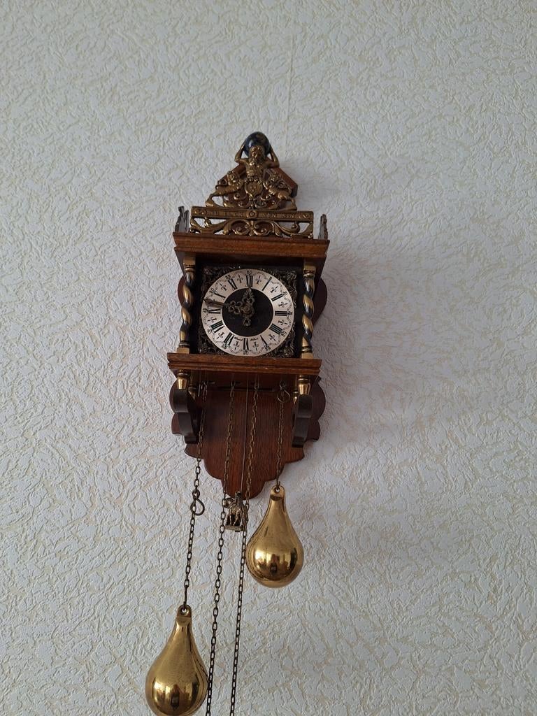 Zaanse klok, Antiek en Kunst, Ophalen