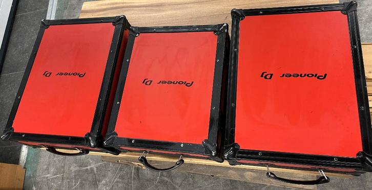 Pioneer DJ set 2 x CDJ 2000 + DJM-900 Nexus in flightcases, Muziek en Instrumenten, Dj-sets en Draaitafels, Zo goed als nieuw