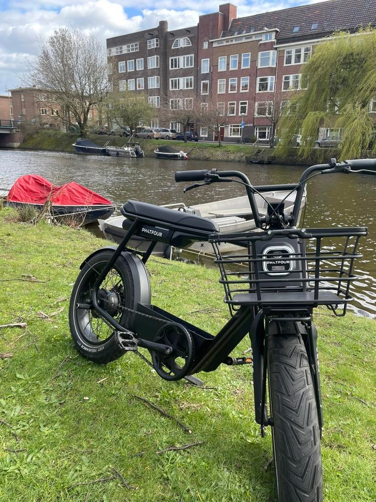 PHATFOUR FLX ZWART- elektrische fatbike brede banden, Zo goed als nieuw, 51 tot 55 cm, 30 tot 50 km per accu, Ophalen