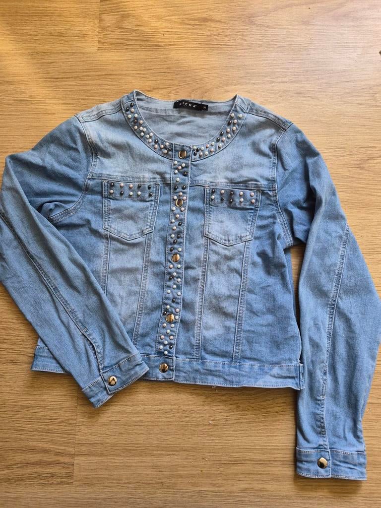 Lichtblauwe spijkerjas met parels maat 36, Blauw, Ophalen of Verzenden, Zo goed als nieuw, Maat 36 (S)
