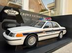 1:18 Ford Crown Victoria Interceptor Police Autoart 72704, Hobby en Vrije tijd, Modelauto's | 1:18, Auto, Autoart, Ophalen of Verzenden