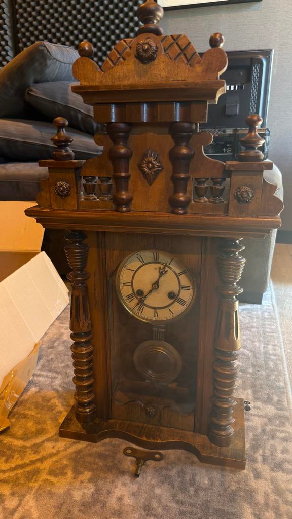 Antieke Junghans Tafelklok - Prachtig Houten Design, Ophalen