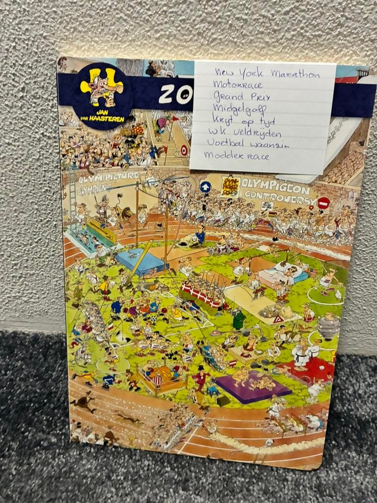 Zoekboek met 8 zoekplaten., Hobby en Vrije tijd, Denksport en Puzzels, Ophalen of Verzenden, Minder dan 500 stukjes, Zo goed als nieuw