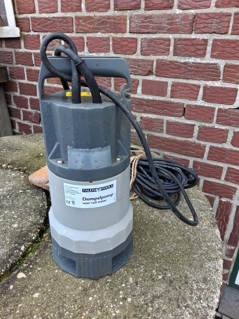 Dompelpomp voor vuil water - Talentools, Tuin en Terras, Waterpompen, Ophalen, Gebruikt, Elektrisch, Dompelpomp