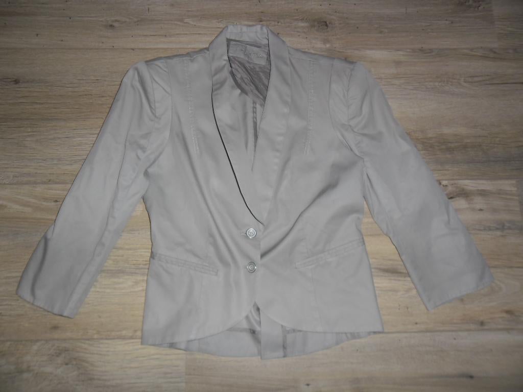 Just B. Grijze Colbert Jasje Met 2 Knopen Maat 40, Kleding | Dames, Maat 38/40 (M), Just B., Ophalen of Verzenden, Zo goed als nieuw