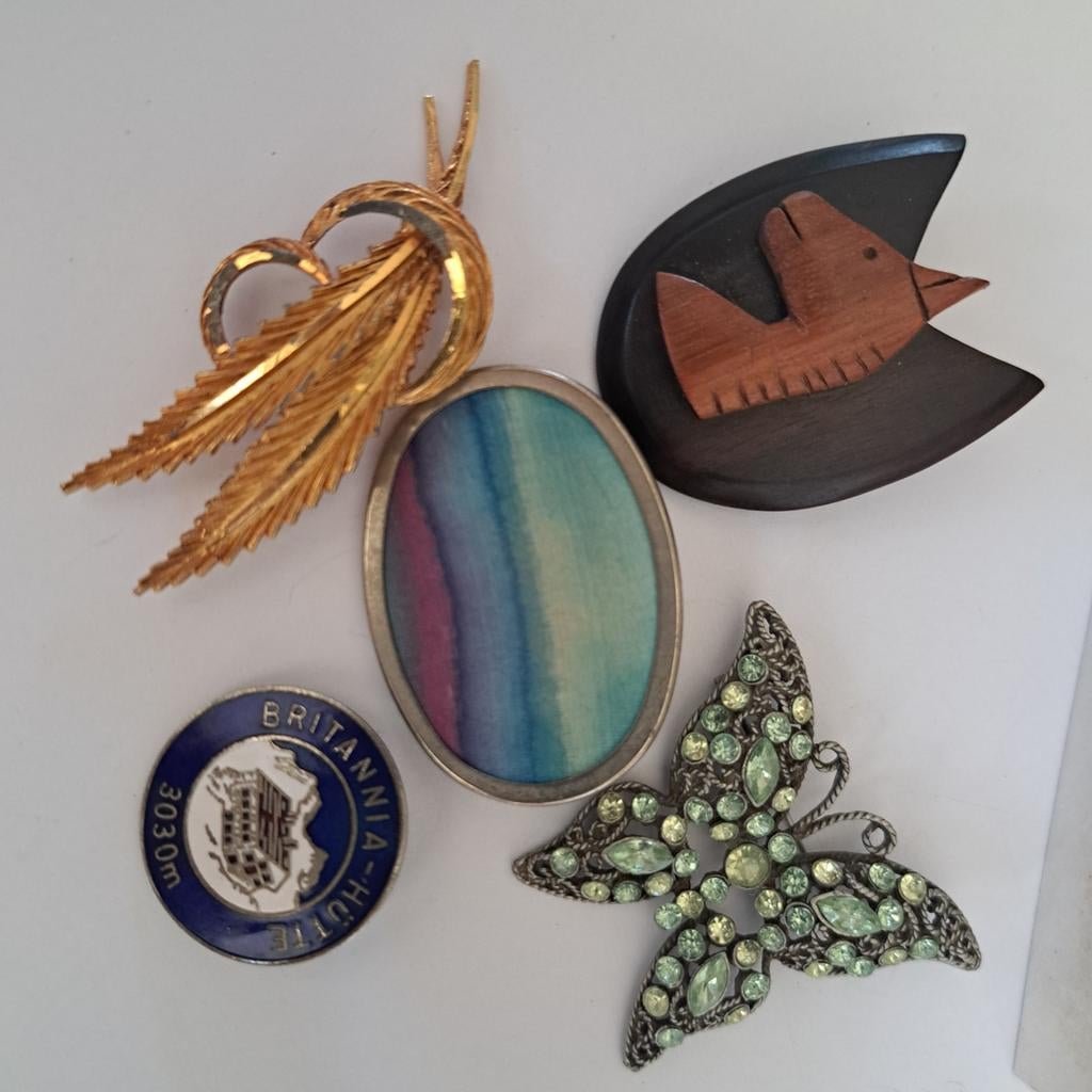 Oude broches lotje, Verzenden, Gebruikt, Overige kleuren, Overige materialen