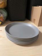 Set van 8 grijze kunststof borden, Ophalen, Overige materialen, Gebruikt, Bord(en)