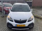Opel Mokka 1.4 T Cosmo 140PK NL AUTO NAP! Schuifdak l Navi l, Voorwielaandrijving, Euro 5, Gebruikt, Zwart