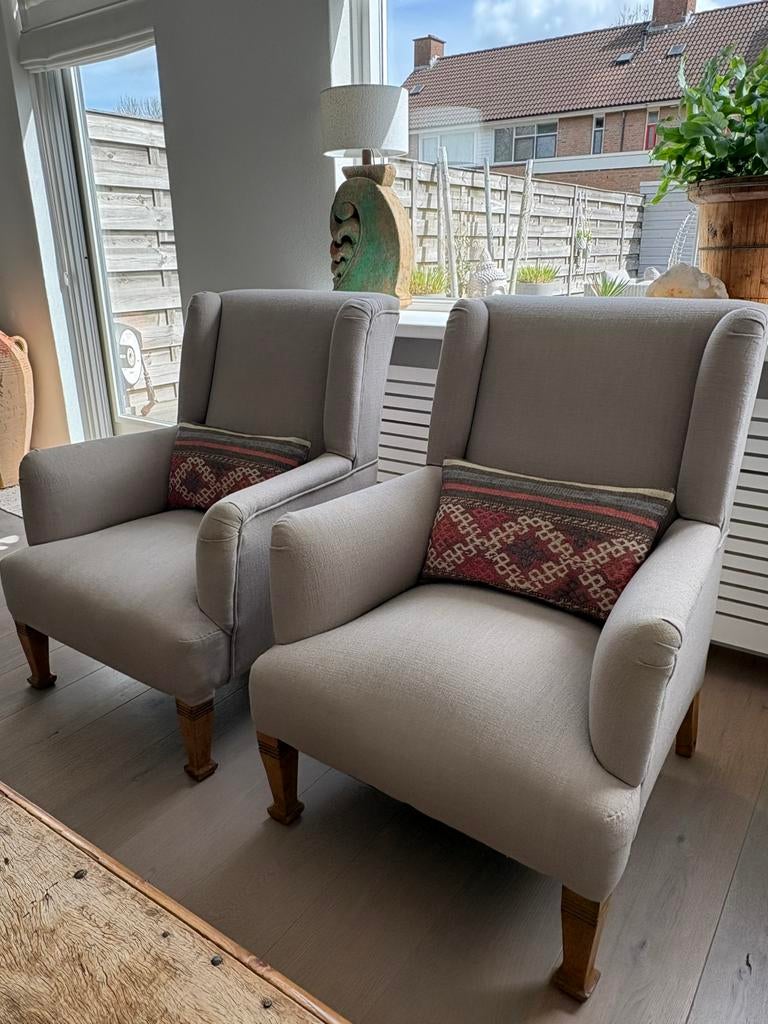 Klassieke oorfauteuil stoelen - beige linnen fauteuil, Huis en Inrichting, Fauteuils, Ophalen, 75 tot 100 cm, 75 tot 100 cm