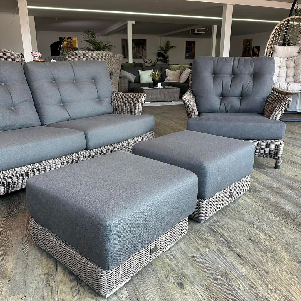 4 Seasons Outdoor (4SO) Valentine Tuinset / Loungeset, Tuin en Terras, Tuinsets en Loungesets, ., Ophalen of Verzenden, Zo goed als nieuw