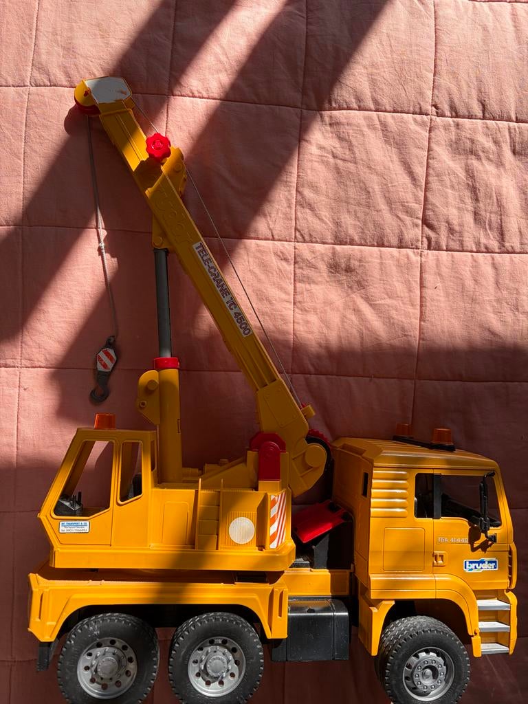 Bruder takelwagen - Perfect voor jonge hulpverleners!, Ophalen of Verzenden, Gebruikt