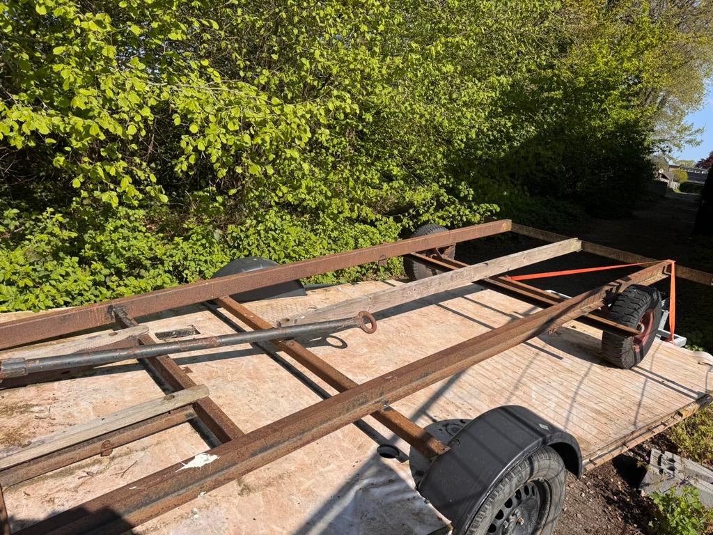 Plattekar plattewagen carnaval plateau aanhanger, Ophalen, Zo goed als nieuw