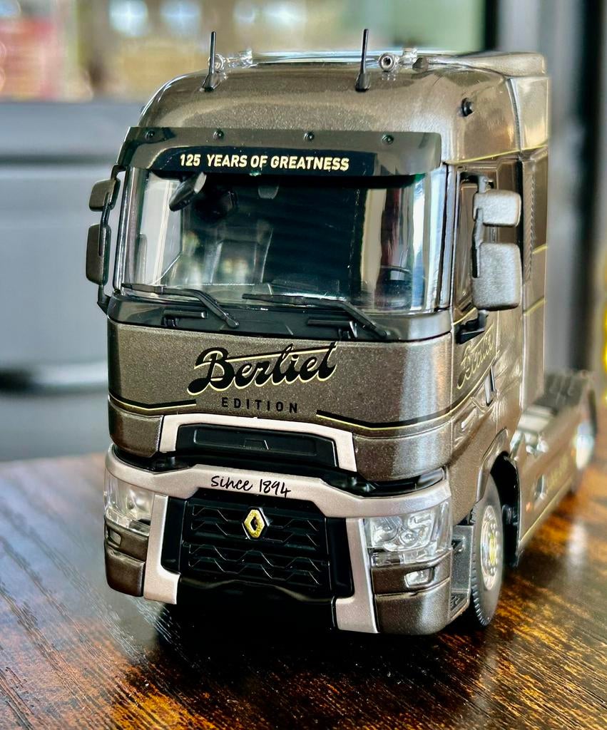 Renault Berliet Edision sins 1894, Hobby en Vrije tijd, Modelauto's | 1:50, Ophalen of Verzenden, Zo goed als nieuw, Bus of Vrachtwagen