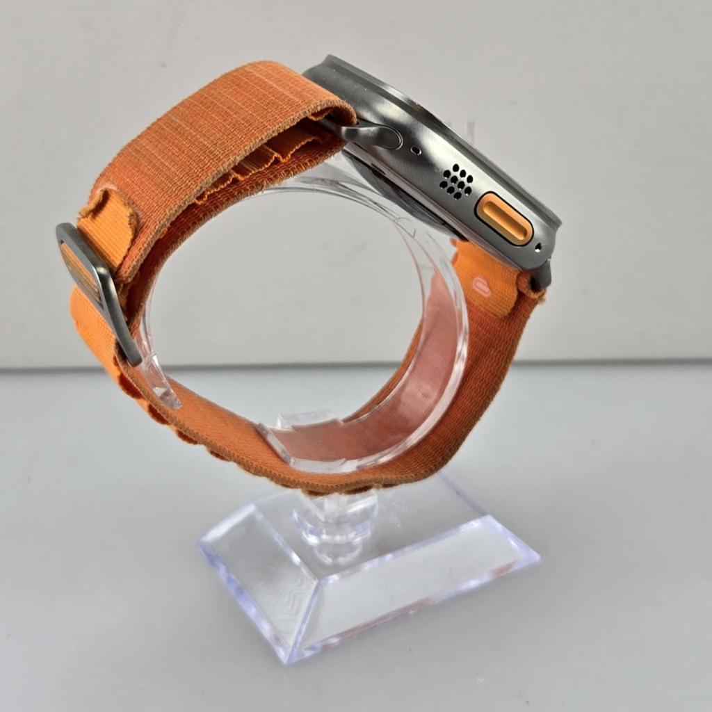 Apple Watch Ultra 49MM Titanium 1st Gen  GPS + LTE, Apple, Zo goed als nieuw, Support@apple.com, One Apple Park Way
Cupertino, CA 95014
United States