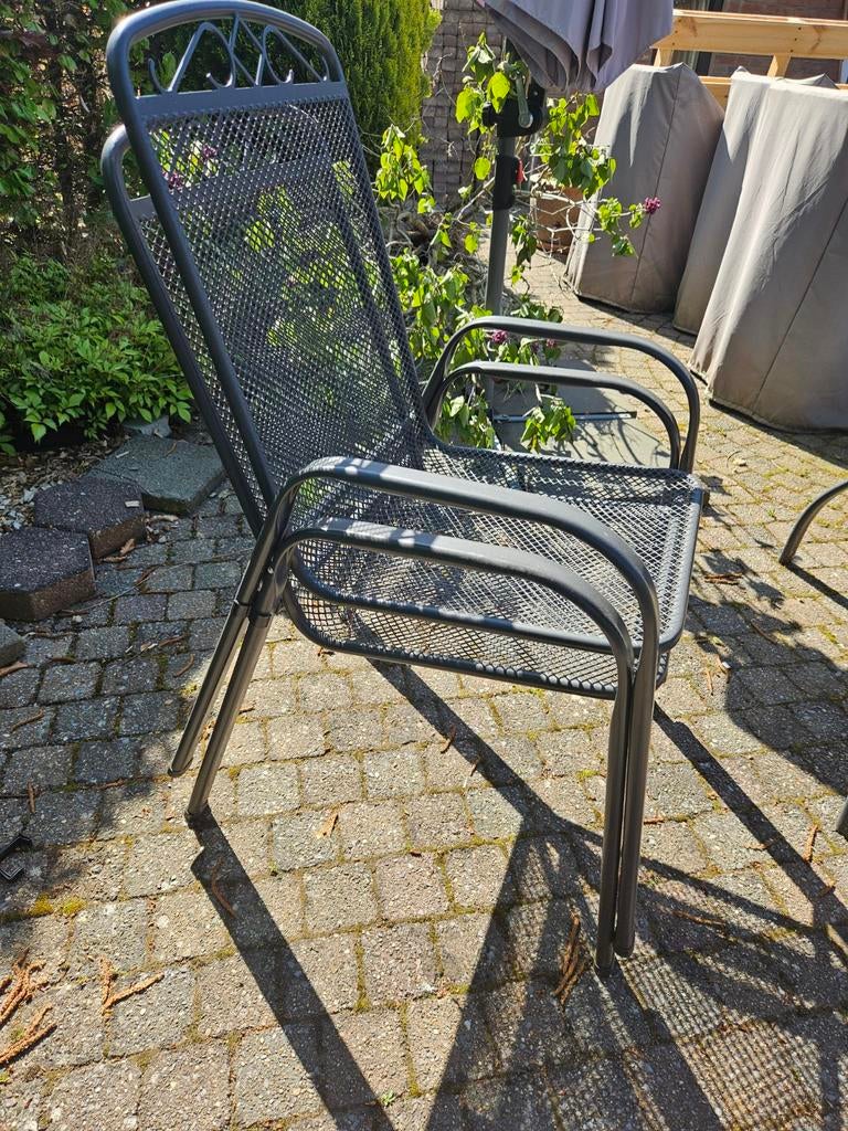 2 metalen tuinstoelen gratis (GERESERVEERD), Ophalen, Gebruikt, Metaal