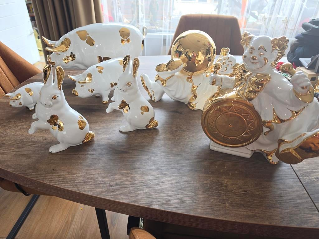 Italiaanse Porseleinen Beelden met 24 Karaat Bladgoud, Antiek en Kunst, Ophalen of Verzenden