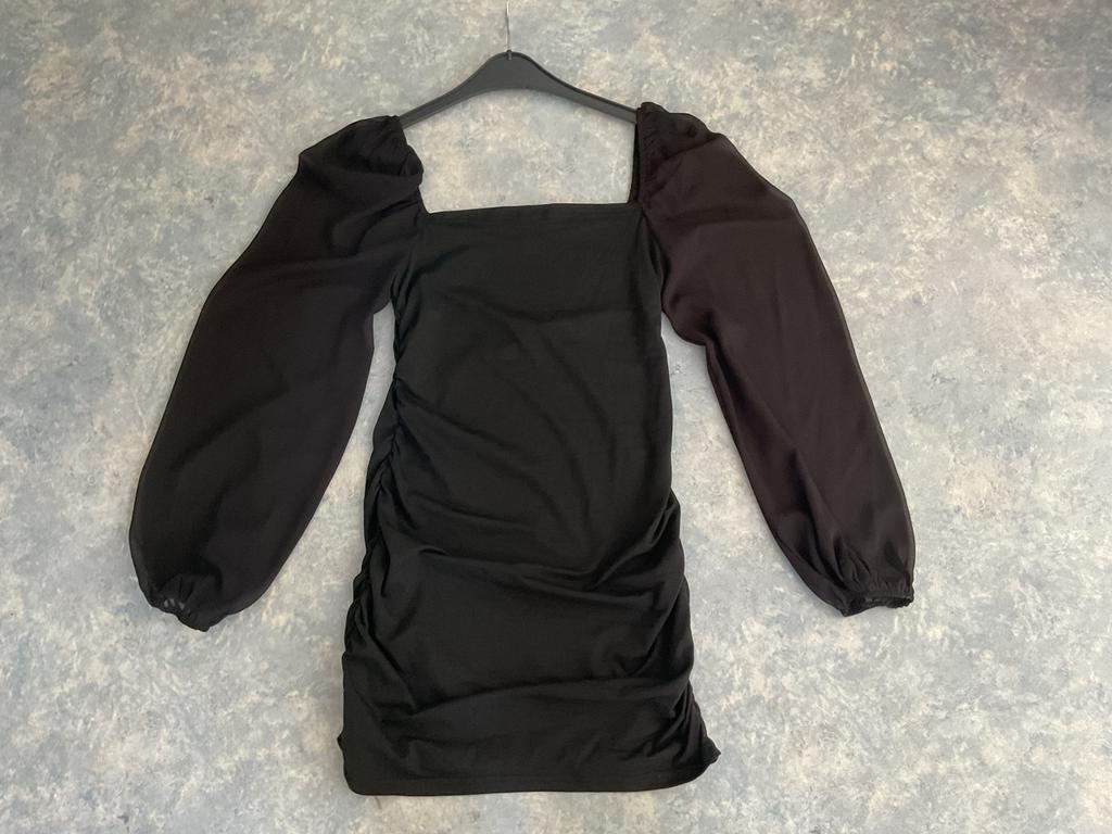 SHEIN Jurkje met doorzichtige mouwen M, Maat 38/40 (M), Zwart, Ophalen of Verzenden, Zo goed als nieuw