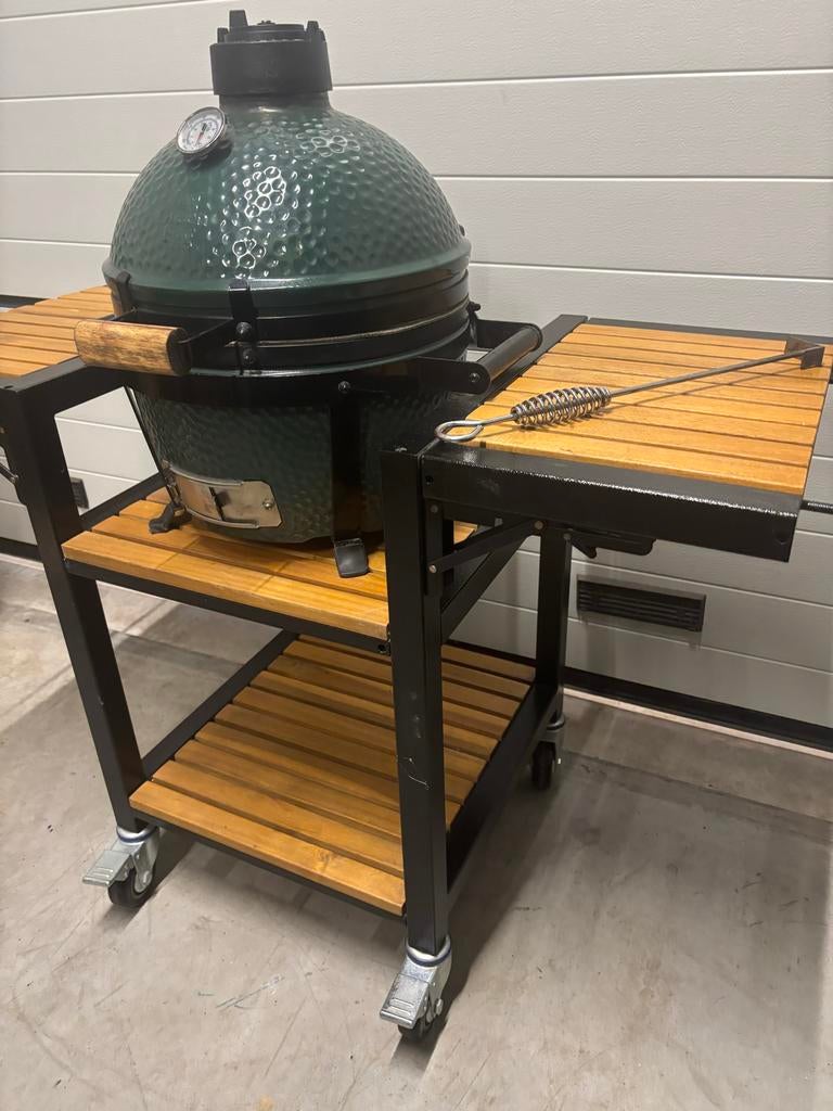Big Green Egg MiniMax op Monolith trolley met accessoires, Ophalen, Zo goed als nieuw, Met accessoires