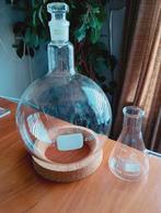 Laboratorium glaswerk rondbodemkolf en een erlenmeyer nieuw, Ophalen of Verzenden