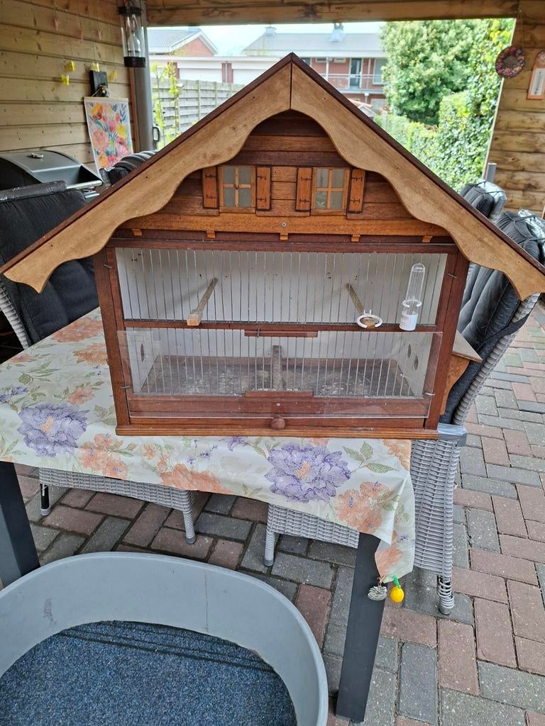 Mooi vogelkooi, Dieren en Toebehoren, Vogels | Hokken en Kooien, Ophalen, Gebruikt, Hout, Vogelkooi