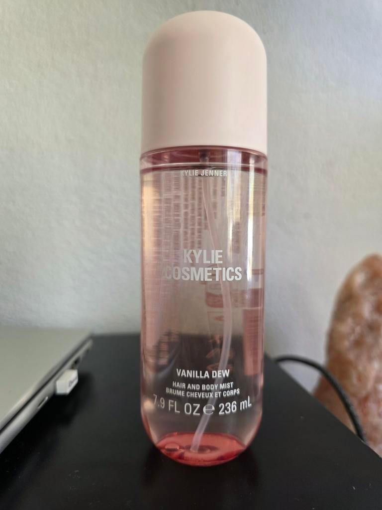 Kylie cosmetics - Vanilla Dew body mist, Ophalen of Verzenden, Gebruikt