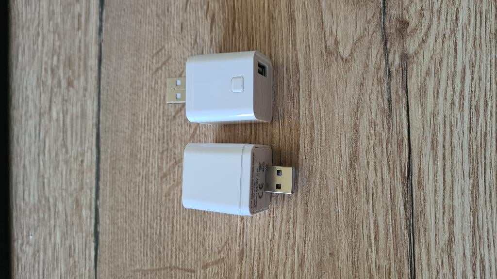 USB A Switch werkt met de Philips Hue-app - Zigbee, Hobby en Vrije tijd, Elektronica-componenten, Nieuw, Ophalen of Verzenden