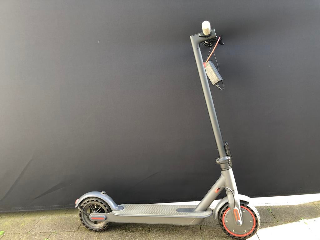 Elektrische step, Ophalen, Zo goed als nieuw, Elektrische step (E-scooter)