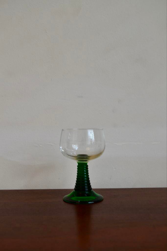 Groenvoet wijnglas, Ophalen of Verzenden
