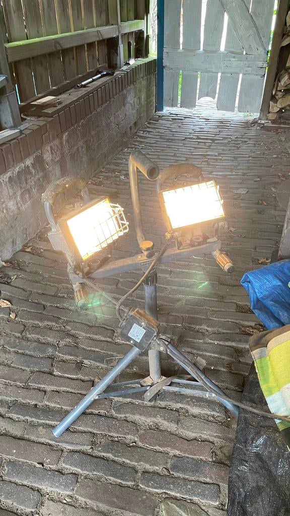 Bouwlamp, Ophalen, Zo goed als nieuw, 500 watt of meer, Lamp