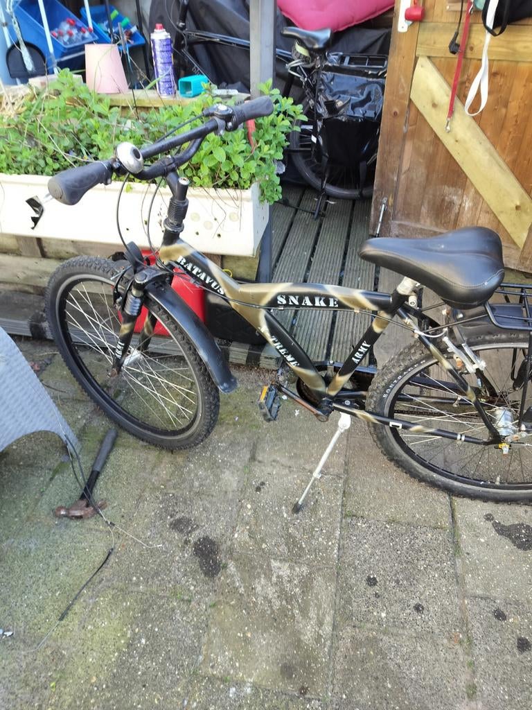 Batavus snake army Xtreme uitvoering 26 inch, Fietsen en Brommers, Fietsen | Jongens, Terugtraprem, Gebruikt, Versnellingen, Batavus Snake fiets
