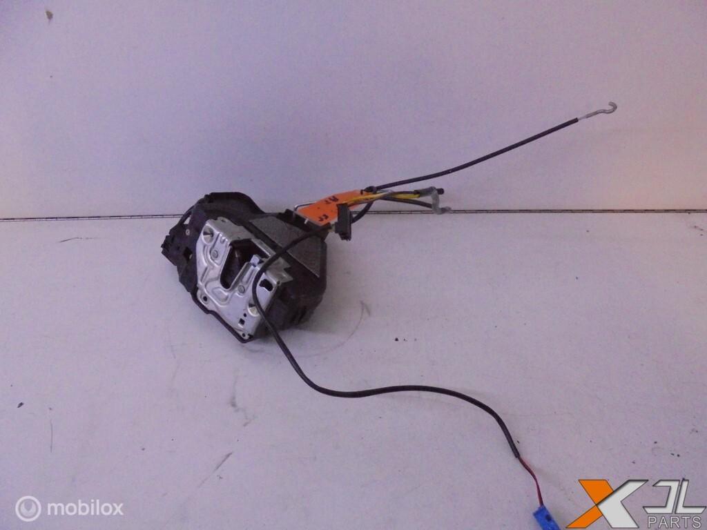 CLS-KLASSE W219 DEURSLOT KEYLESS-GO RA  A2197300635, Gebruikt, Mercedes-Benz, Ophalen of Verzenden, Mercedes-Benz