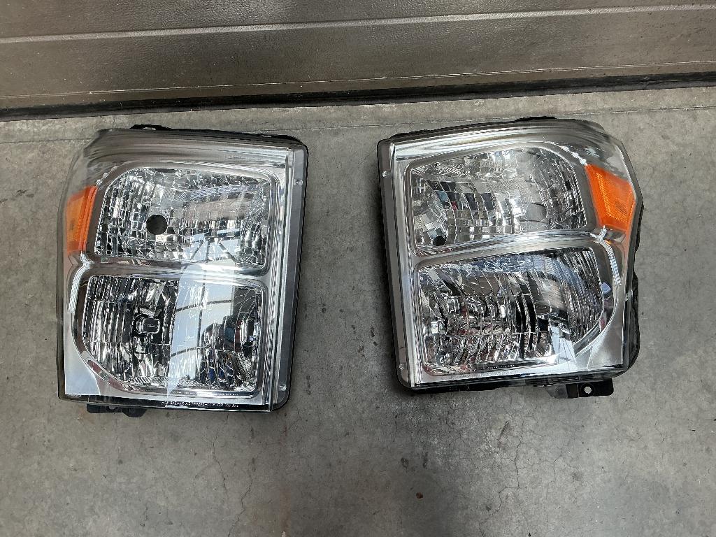 Ford f250 - f350 koplampen 2011-2015, Ophalen of Verzenden, Gebruikt, Ford USA