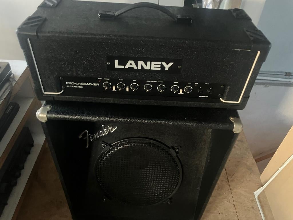 Laney Pro Linebacker 100 Bass Amp Fender Sidekick 100, Ophalen, Gebruikt, Basgitaar, 100 watt of meer