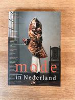 J. Teunissen - Mode in Nederland, Gelezen, J. Teunissen, Ophalen of Verzenden, Mode algemeen