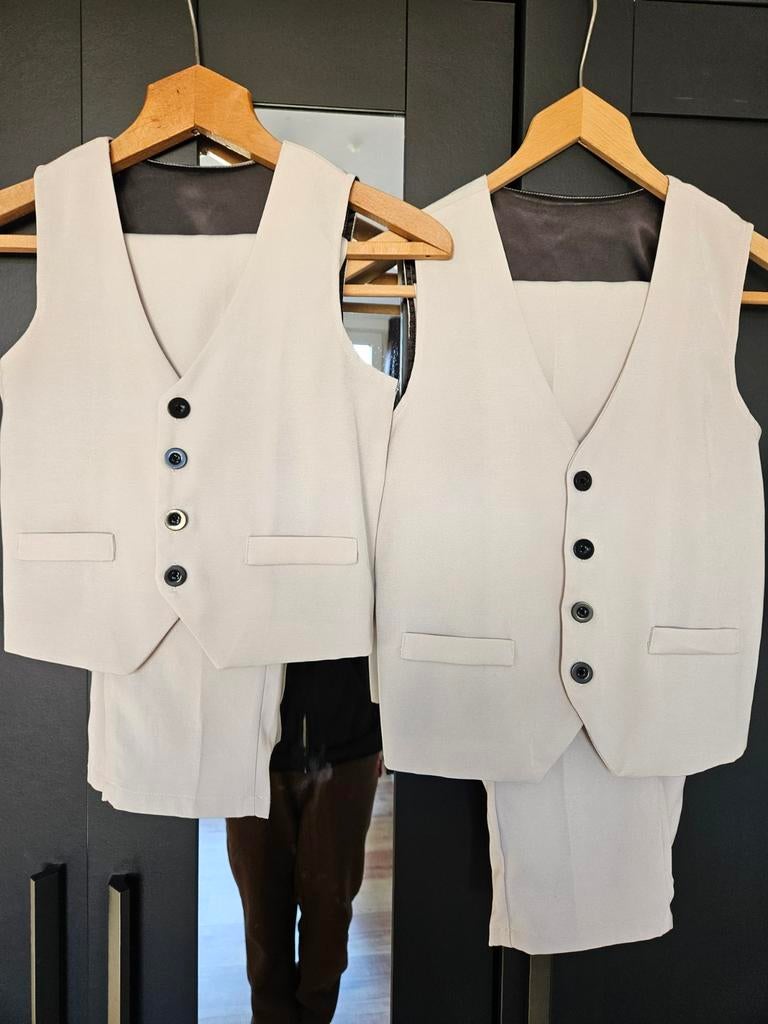 2×  jongens communie sets /pak, Ophalen, Zo goed als nieuw, Onbekend, Jongen