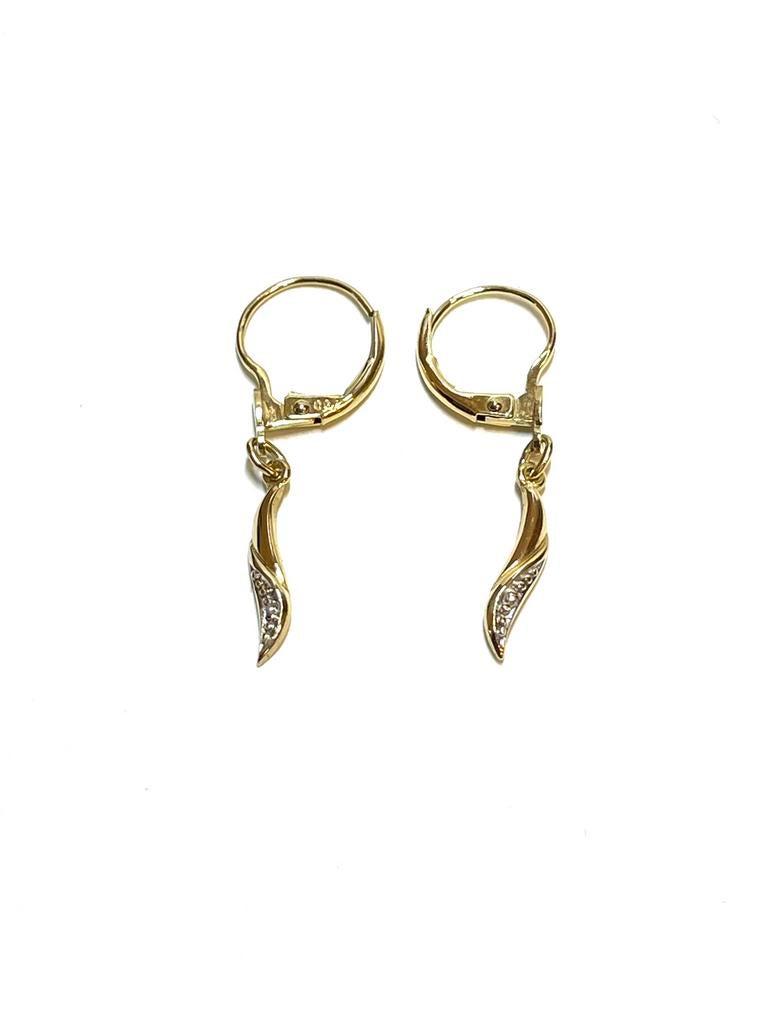 18k gouden oorbellen met een diamant, Sieraden, Tassen en Uiterlijk, Oorbellen, Hangers, -, -, Ophalen of Verzenden