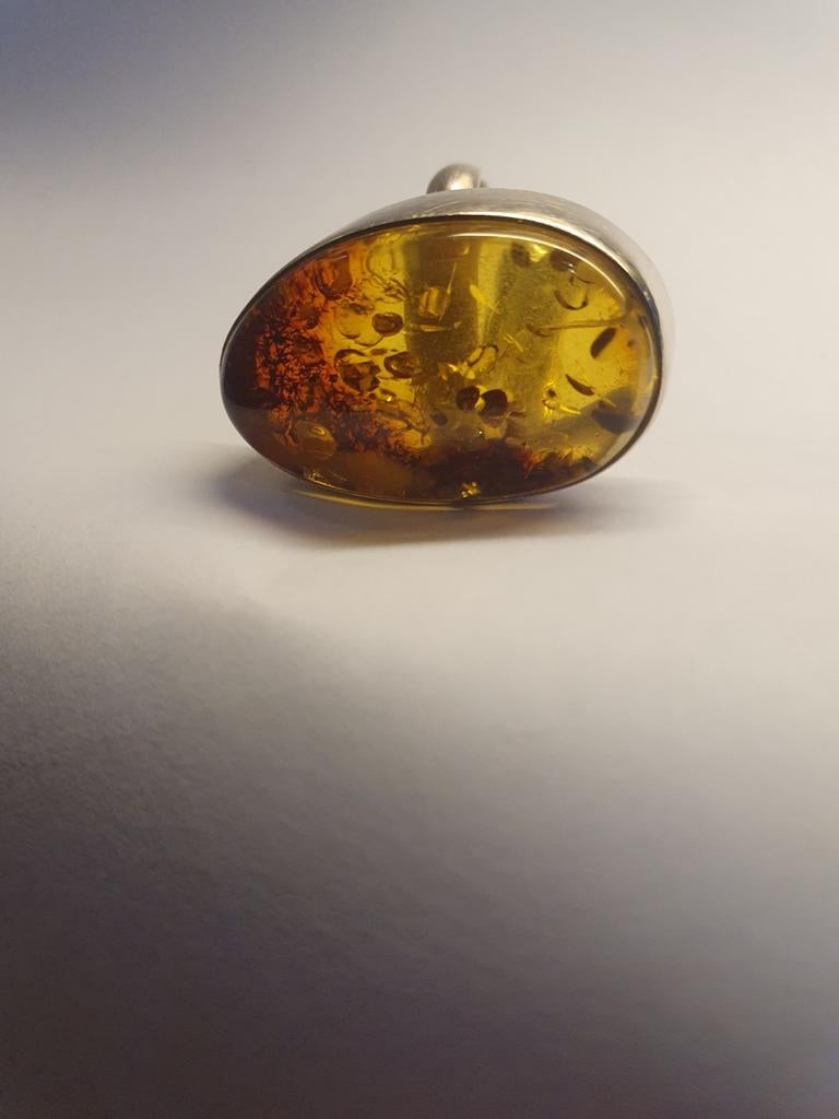 Grote verstelbare zilveren ring met barnsteen, Ophalen of Verzenden, Zilver, Dame