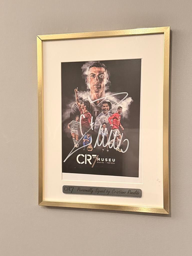 Cristiano Ronaldo Gesigneerde CR7 Museum Print, Verzamelen, Ophalen of Verzenden, Zo goed als nieuw