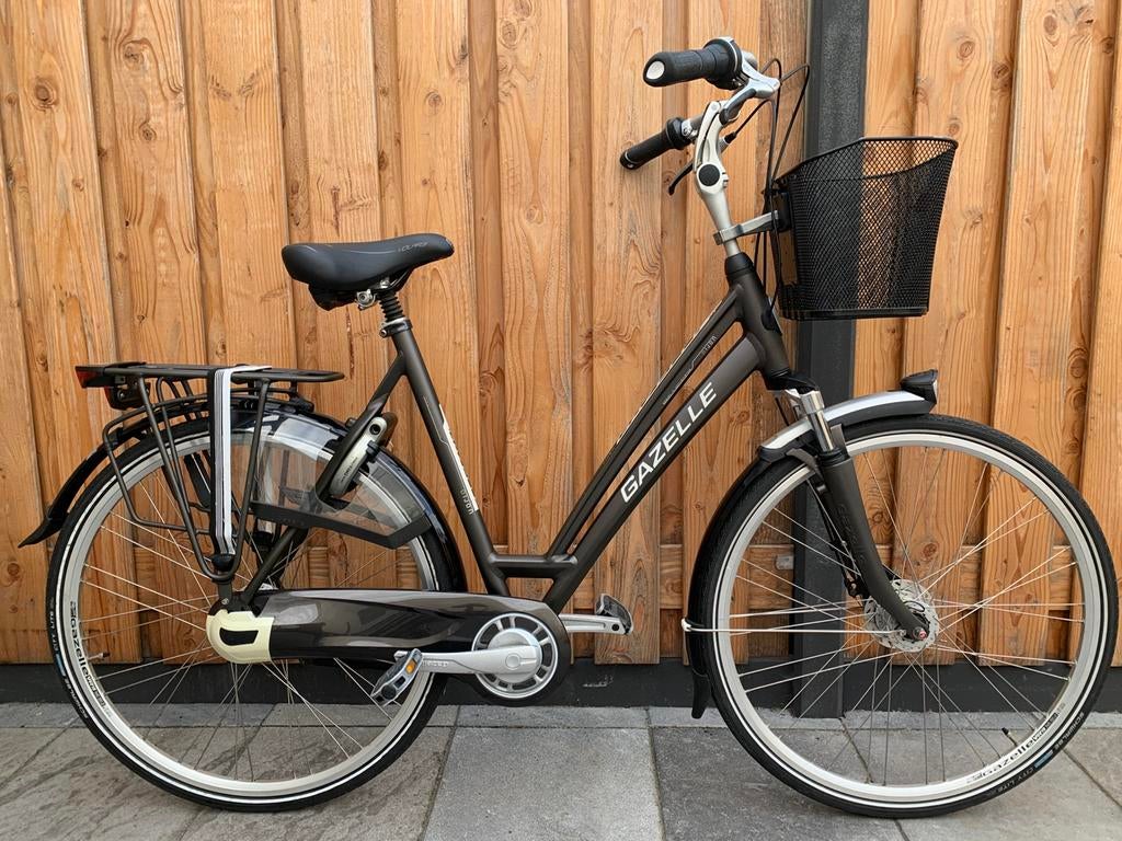 Mat grijze Gazelle Dijon met framemaat 57 cm ( nieuwstaat ), Ophalen, Versnellingen, 56 cm of meer, Zo goed als nieuw