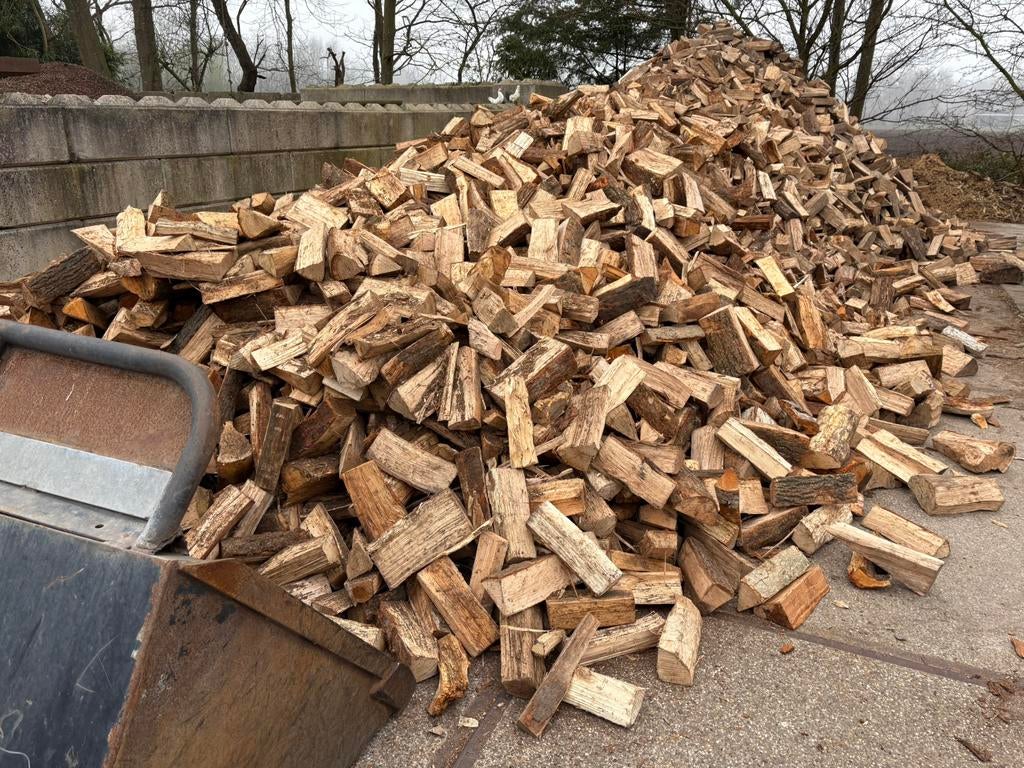 Haardhout eik, beuk en es | halfdroog kachelhout, Tuin en Terras, Haardhout, Minder dan 3 m³, Ophalen, Eikenhout, Blokken