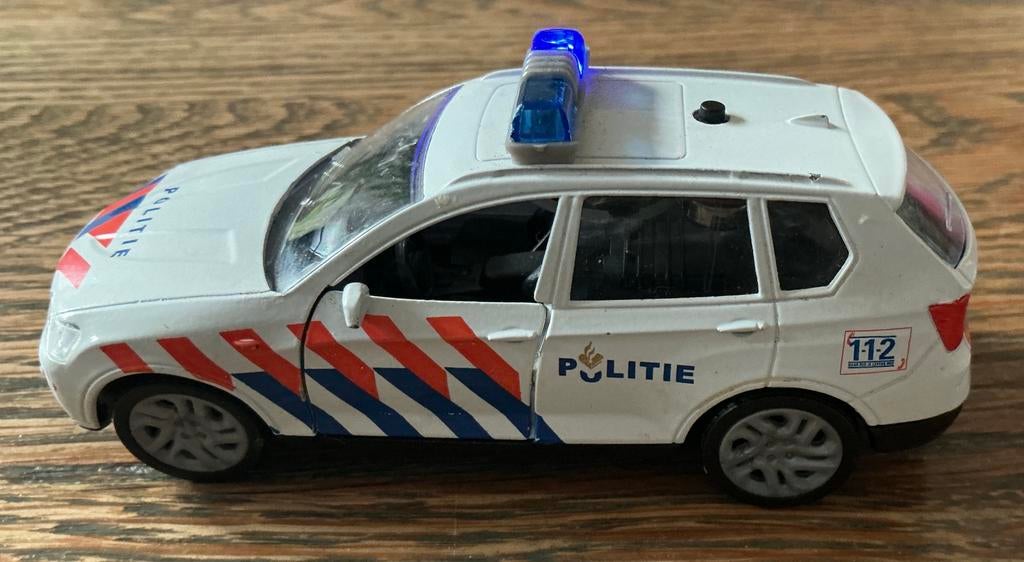 Werkende Politie auto met licht en sirene 11.8 cm metaal, Ophalen, Gebruikt, Auto