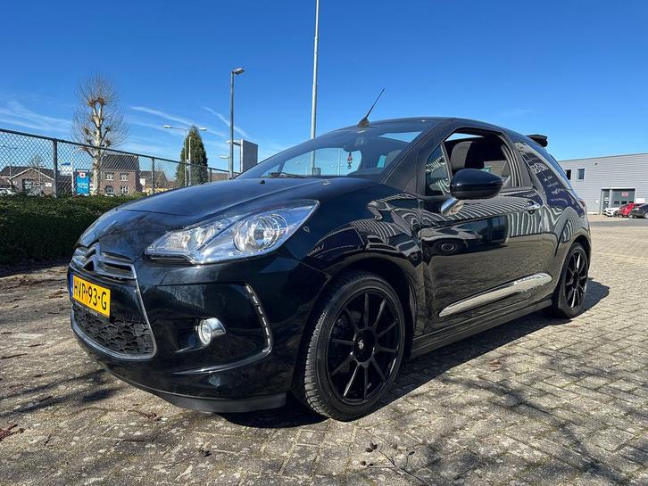 Citroën DS3 Cabrio 1.2 VTI 104xxx DKM 60KW, Auto's, Citroën, Bedrijf, DS3, ABS, Adaptieve lichten, Airbags, Alarm, Bluetooth, Boordcomputer