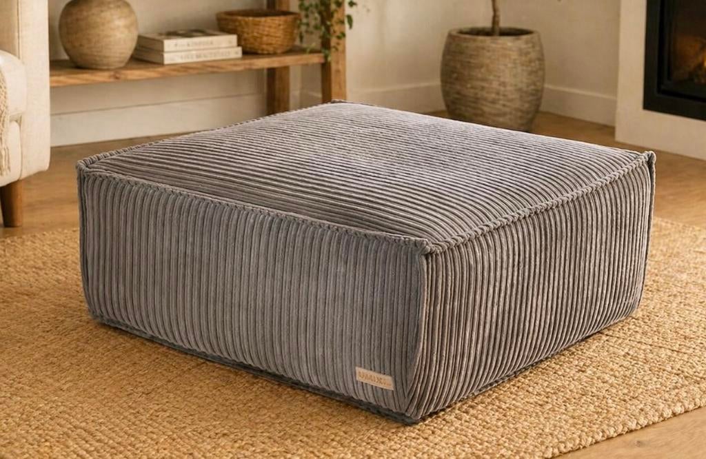 Hocker | poef met draaiwielen 90x90 (UMIX), Ophalen, Gebruikt, Vierkant