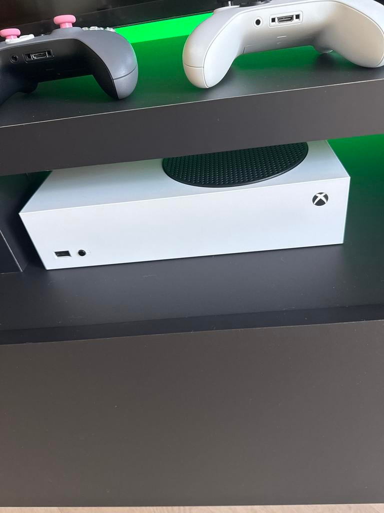 Xbox Series S met 2 controllers, Spelcomputers en Games, Spelcomputers | Xbox Series X en S, Ophalen of Verzenden, Gebruikt, Xbox Series S