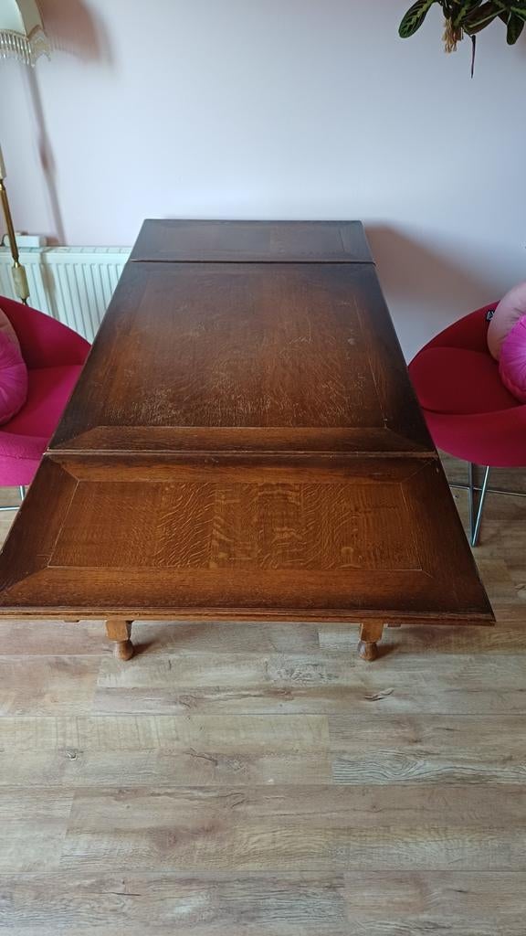 Uitschuifbare houten eettafel met bolpoten, Ophalen, Gebruikt, 50 tot 100 cm, Vijf personen of meer