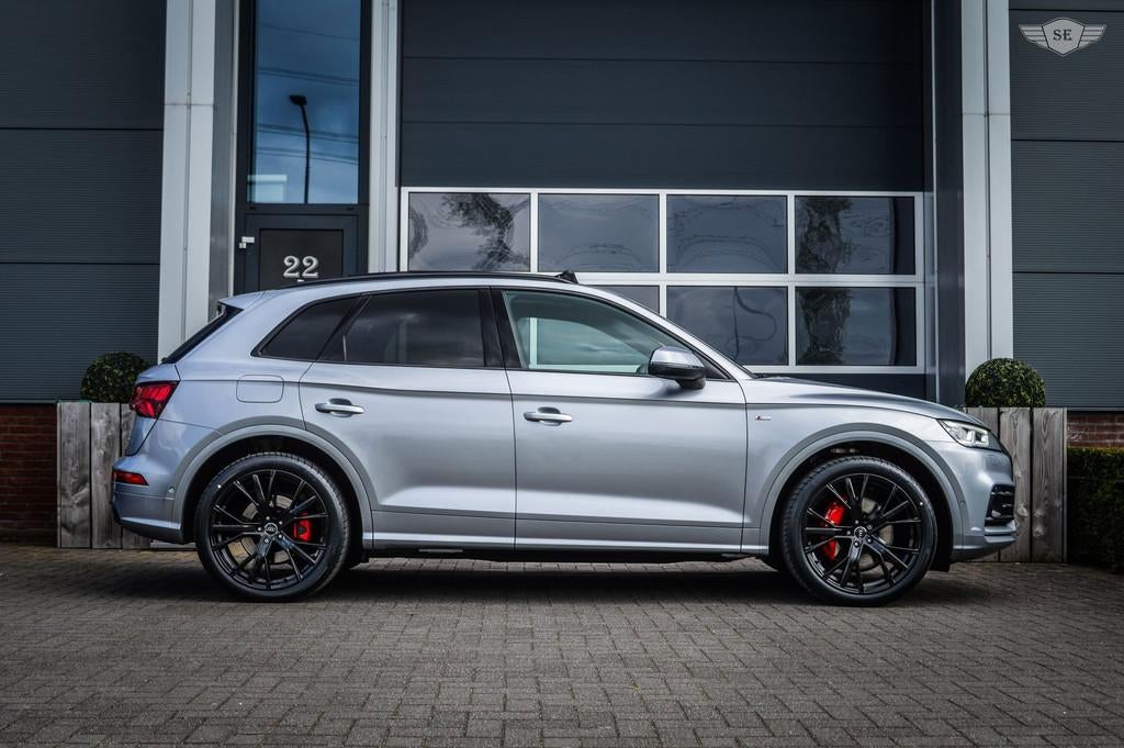 Audi Q5 55 TFSIe|QUATTRO|COMPETITION|FULL OPTIONS|B&O|PANO.., Automaat, 2005 kg, 4 cilinders, Leder